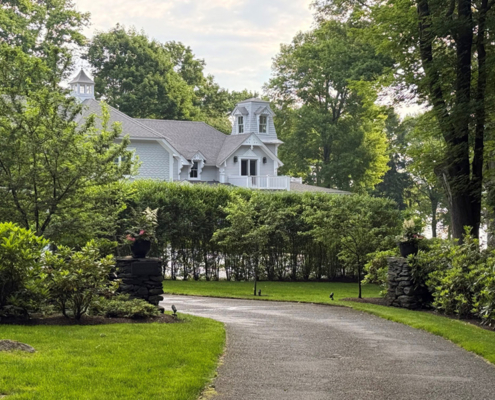 East Shore Road North - Driveway